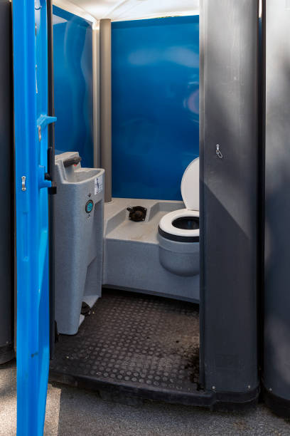 Best Portable restroom trailer rental  in Belle Meade, TN